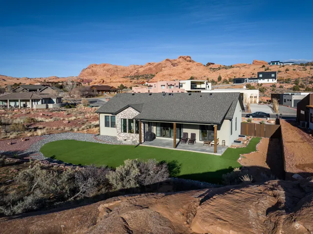 2182 Salida Del Sol, Moab, Utah 84532