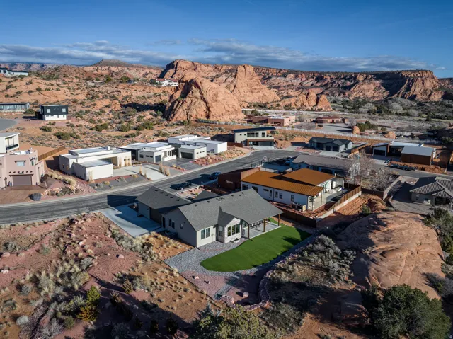 2182 Salida Del Sol, Moab, Utah 84532
