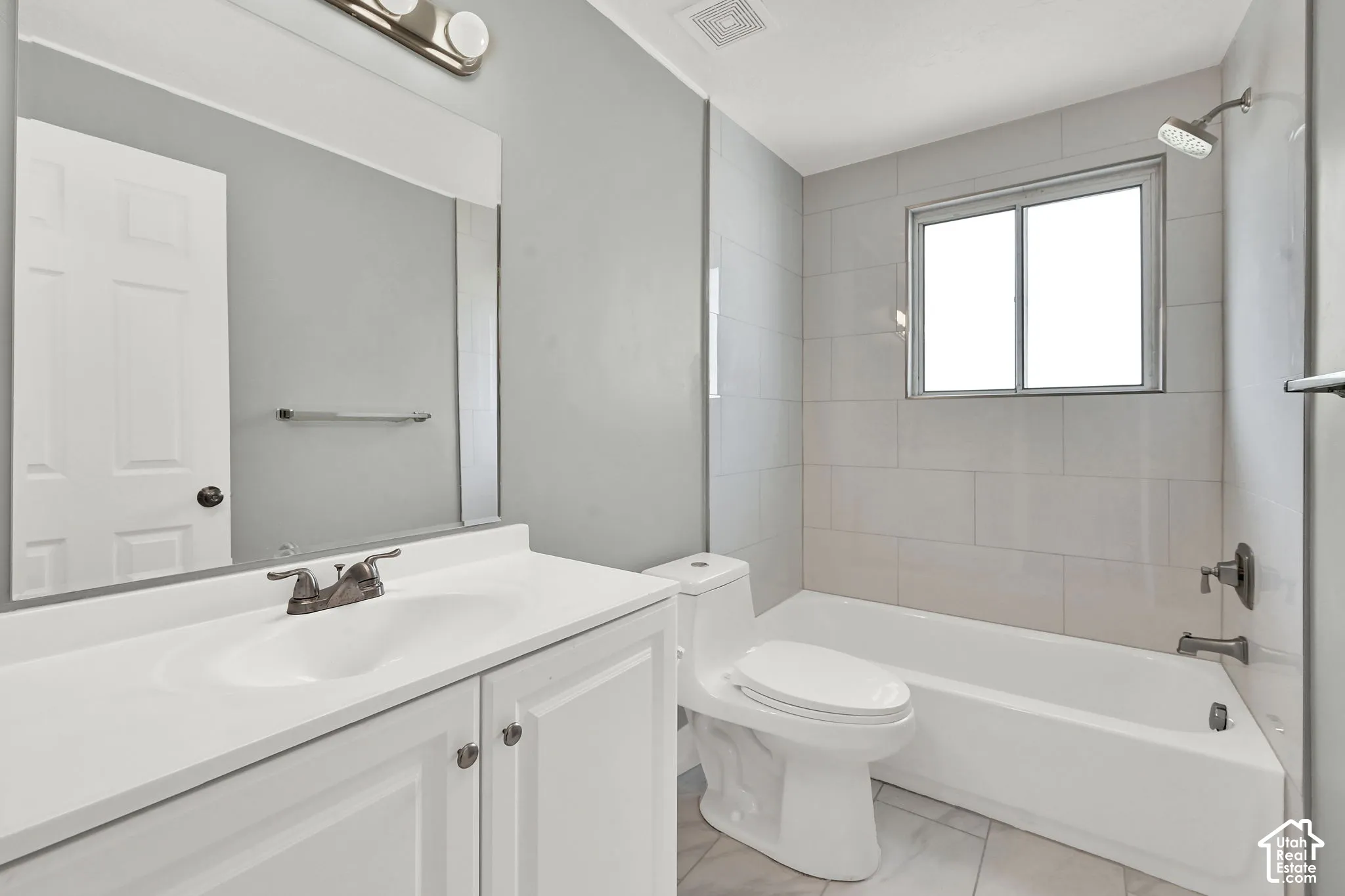 Upstairs bathroom.