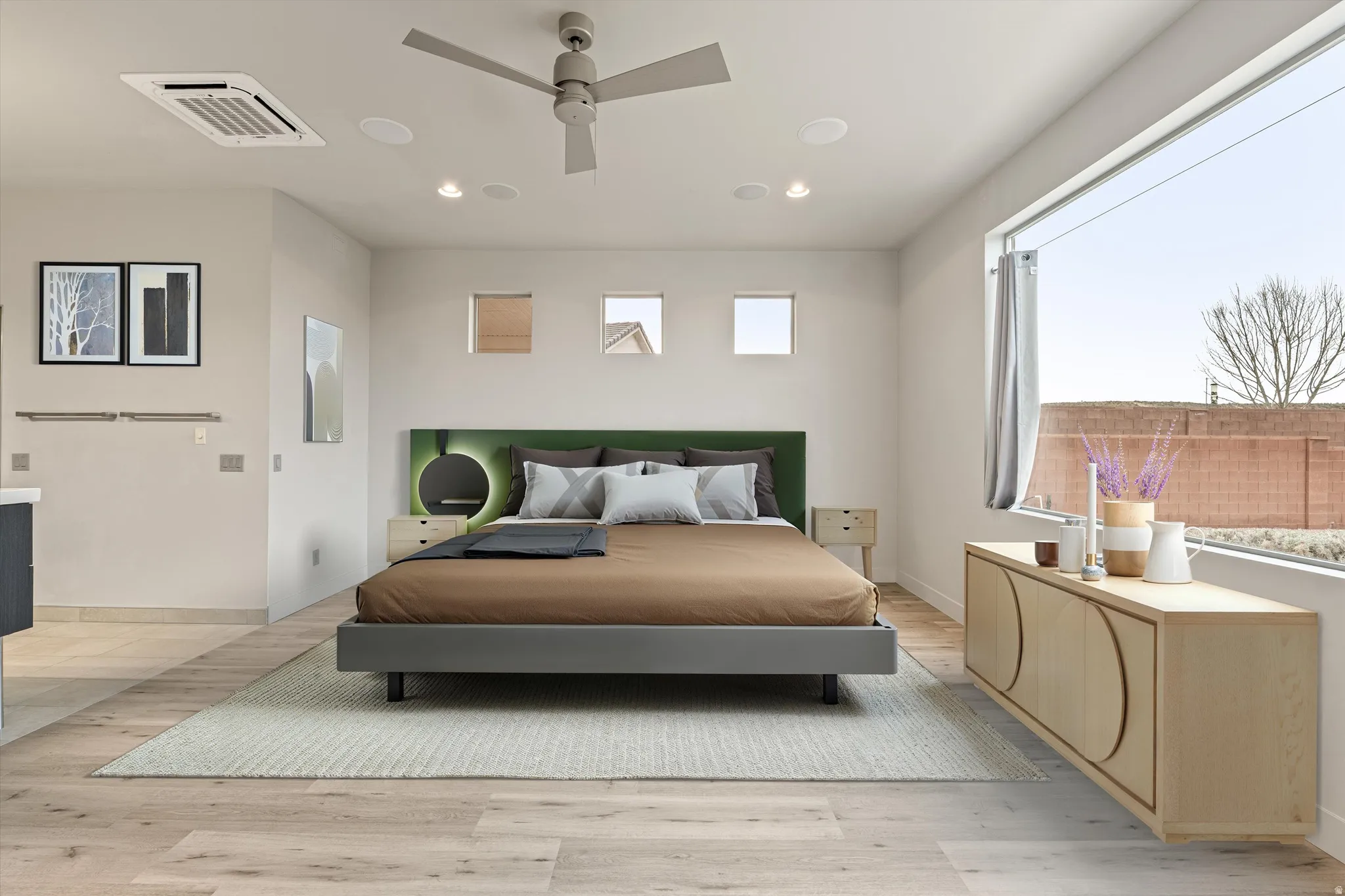 Bedroom featuring recessed lighting, light wood finished floors, cooling unit, and a ceiling fan
