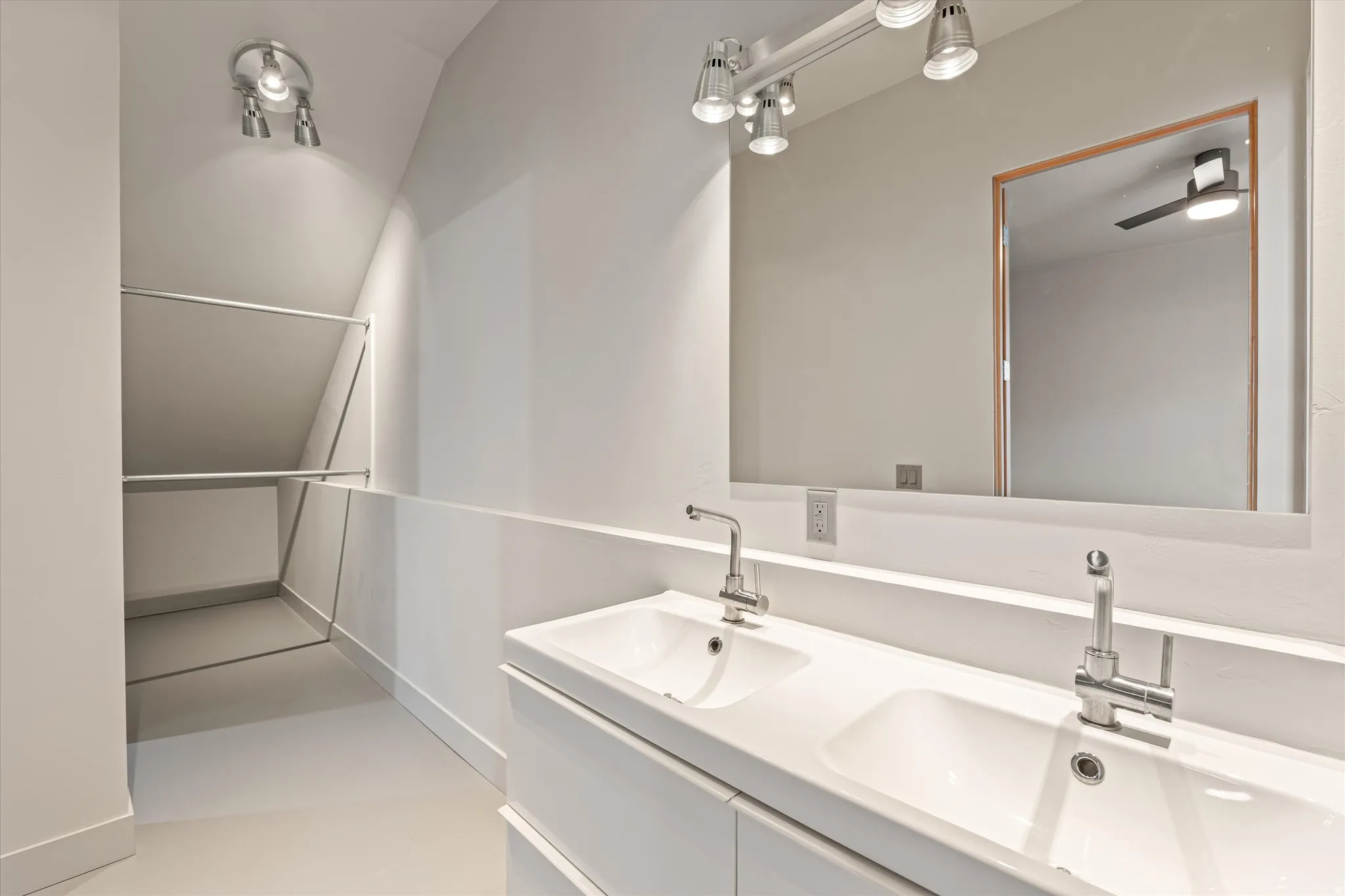 Full bath with double vanity