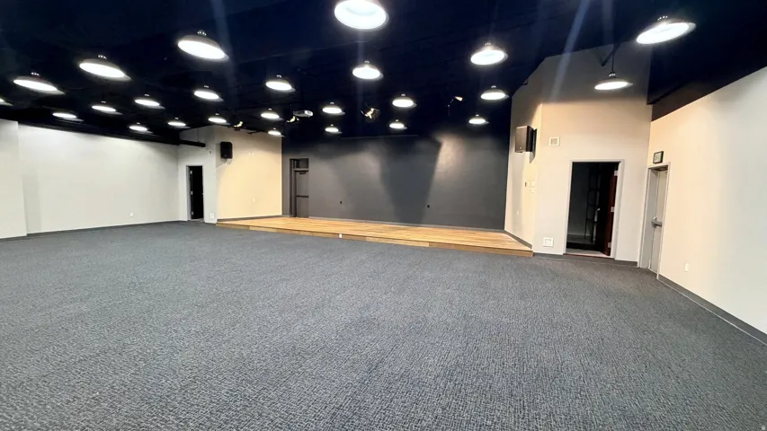 Theater w Stage Area