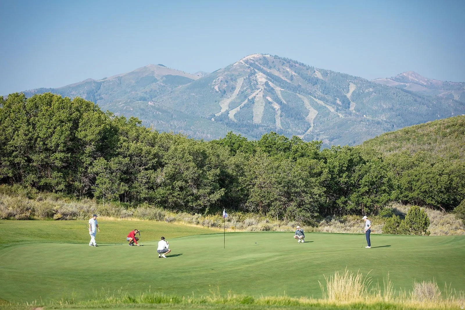 View of home's community featuring a mountain view