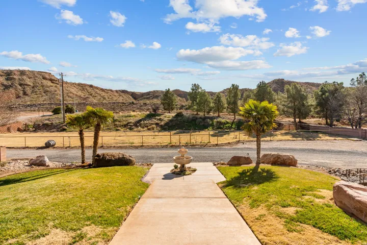 View of yard with a mountain view