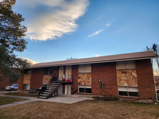 Front view of apartment building
