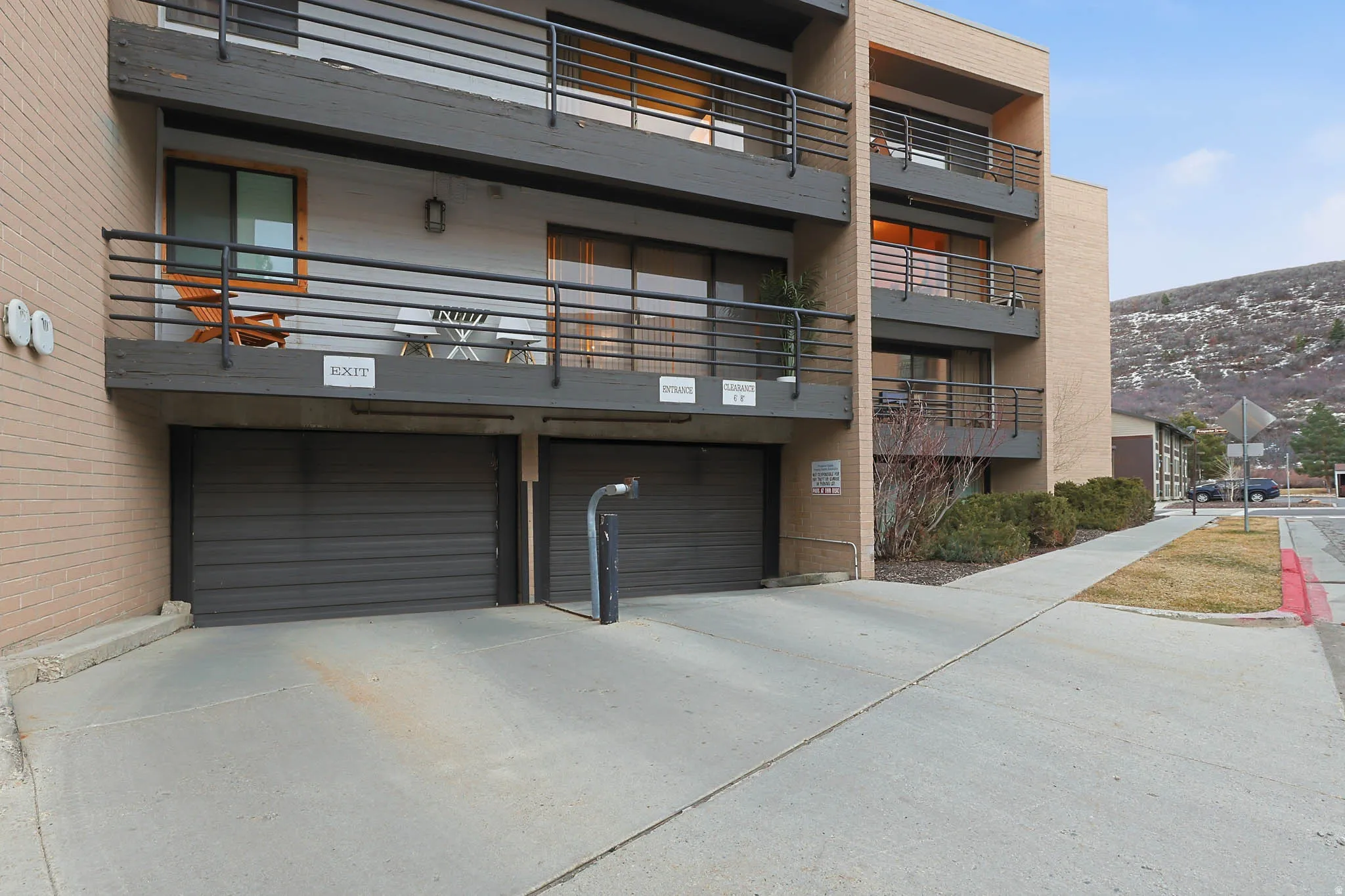 Gated underground parking available to rent