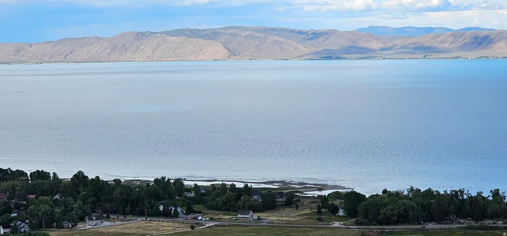 1334 N Broad Hollow Rd, Garden City, Utah 84028