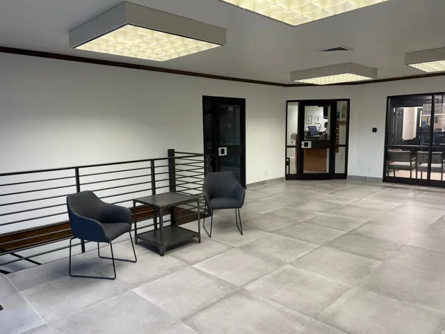 Community lobby with crown molding