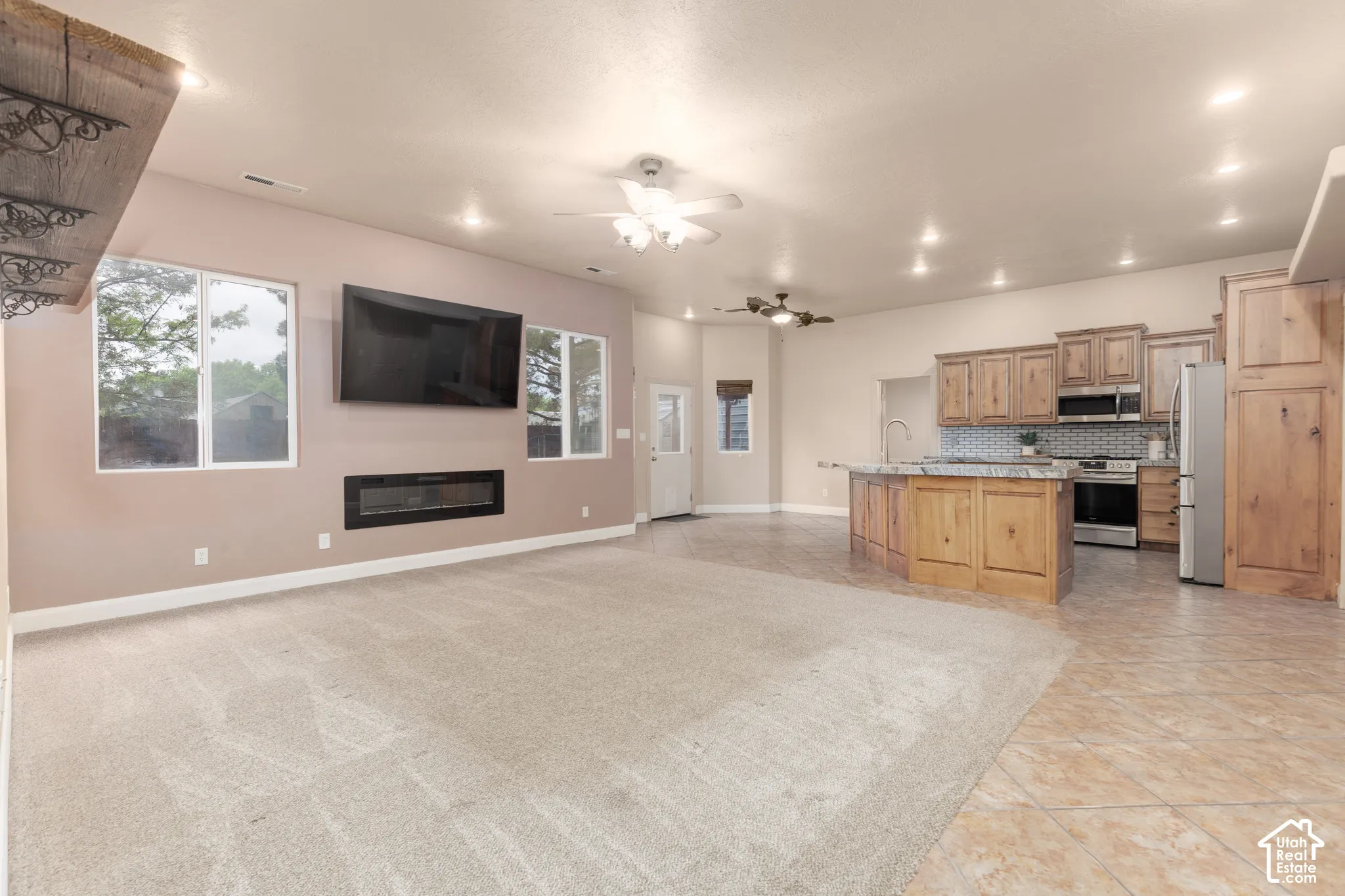 Living room, kitchen and dining area, new carpet