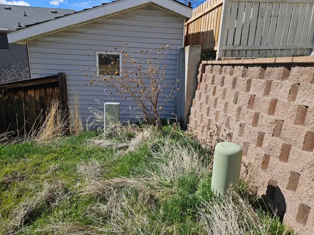 View of side of home