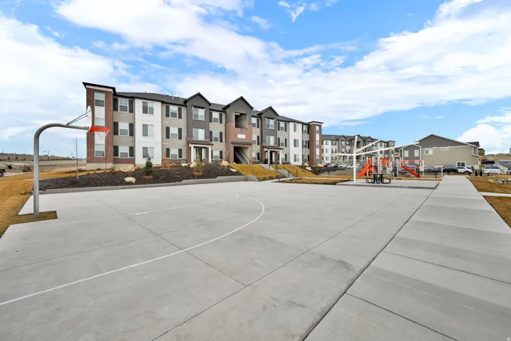 779 N Pratt Ln #t302, Saratoga Springs, Utah 84045