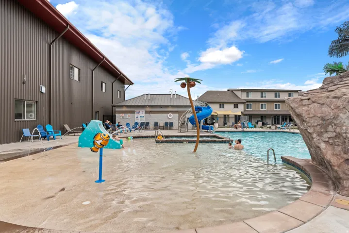 140 W 150 S #f21, Garden City, Utah 84028
