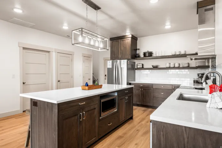 140 W 150 S #f21, Garden City, Utah 84028