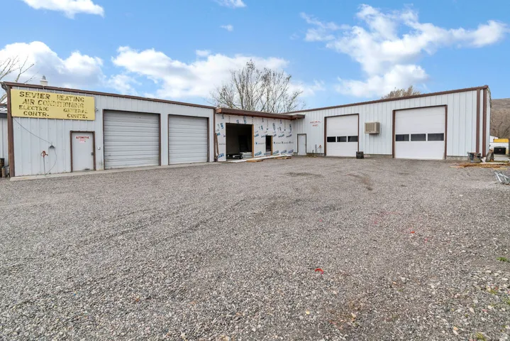 46 S Center St, Elsinore, Utah 84724
