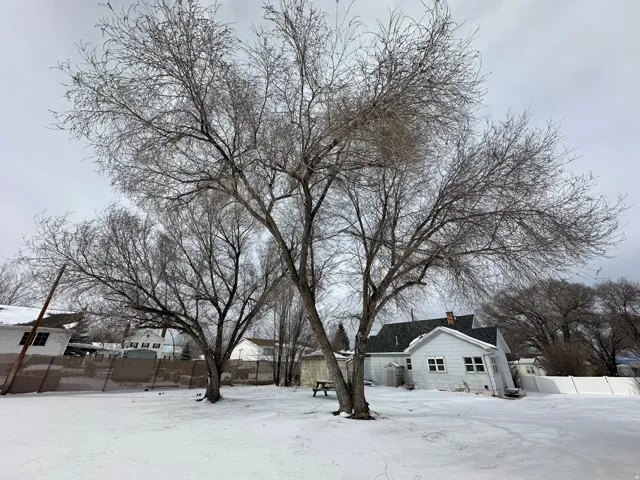 279 W 100 N, Panguitch, Utah 84759