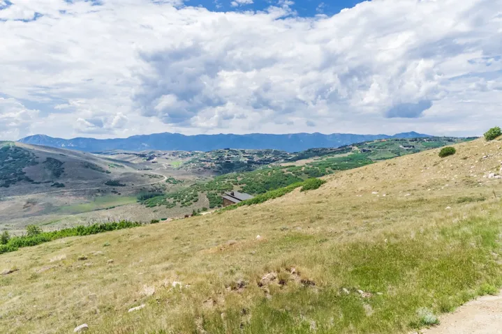4374 S Oakview Dr, Coalville, Utah 84017