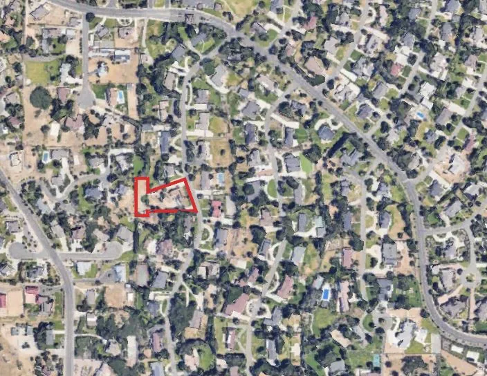 Map of property location with property boundaries highlighted