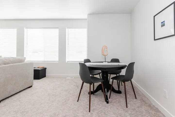 573 N Richland Valley St, Garden City, Utah 84028