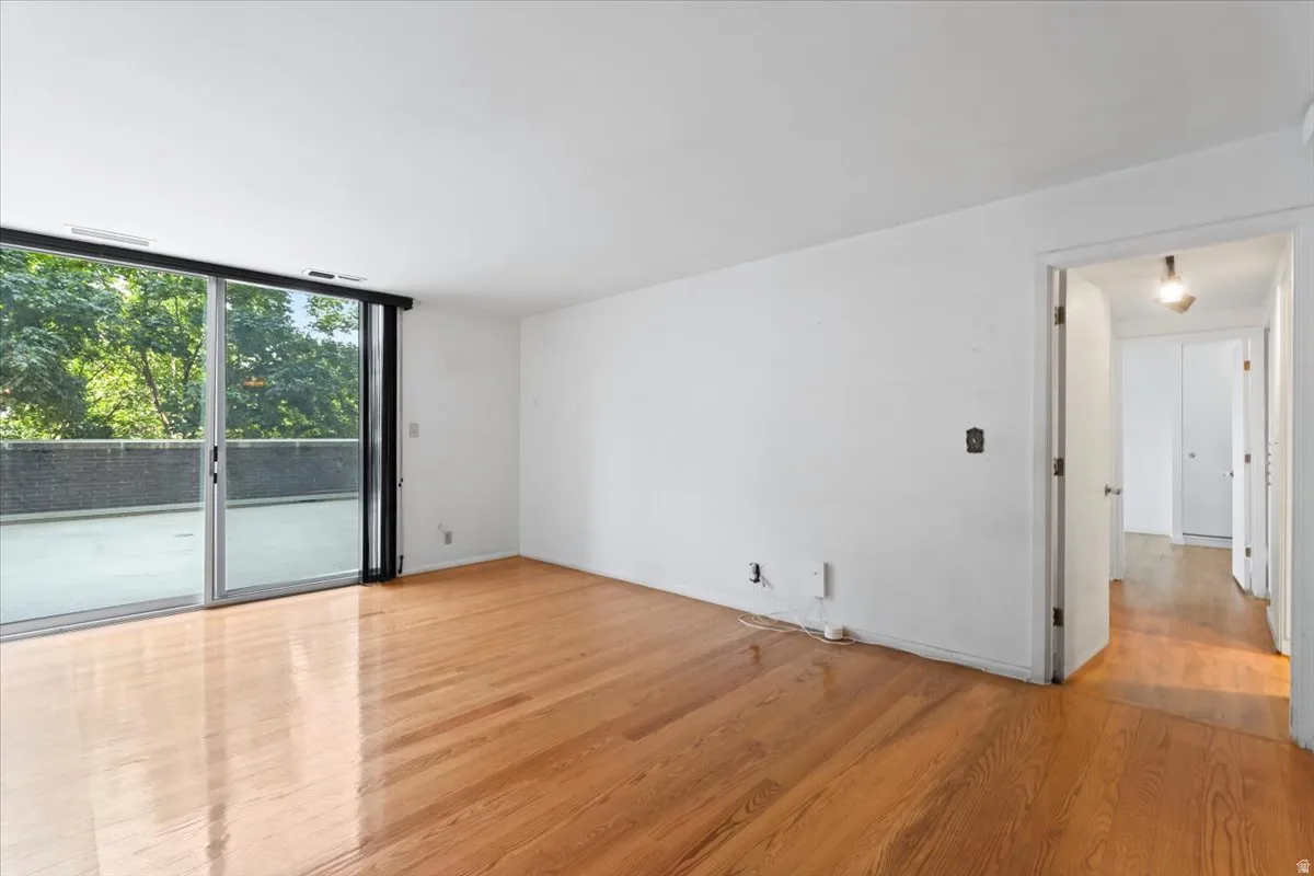 Empty room