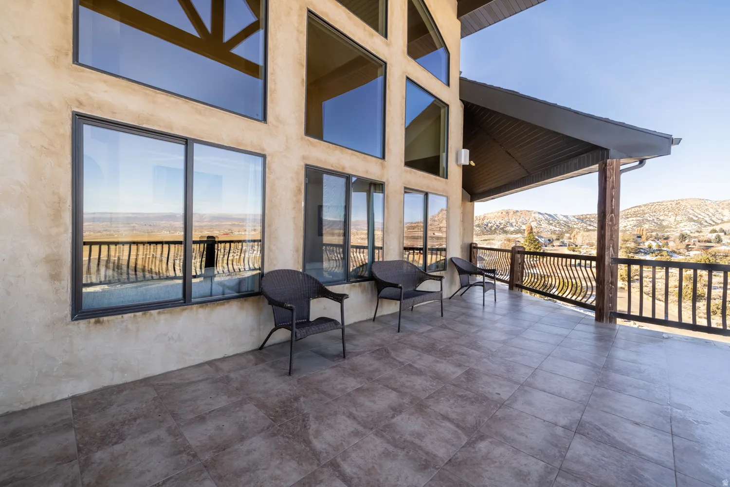 View of patio / terrace featuring a mountain view
