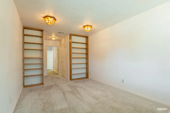 Flex room with multiple possibilities
