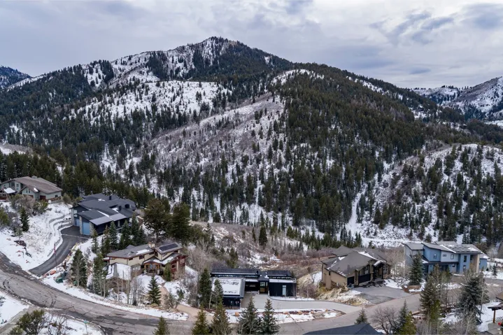 7331 Pine Ridge Dr, Park City, Utah 84098