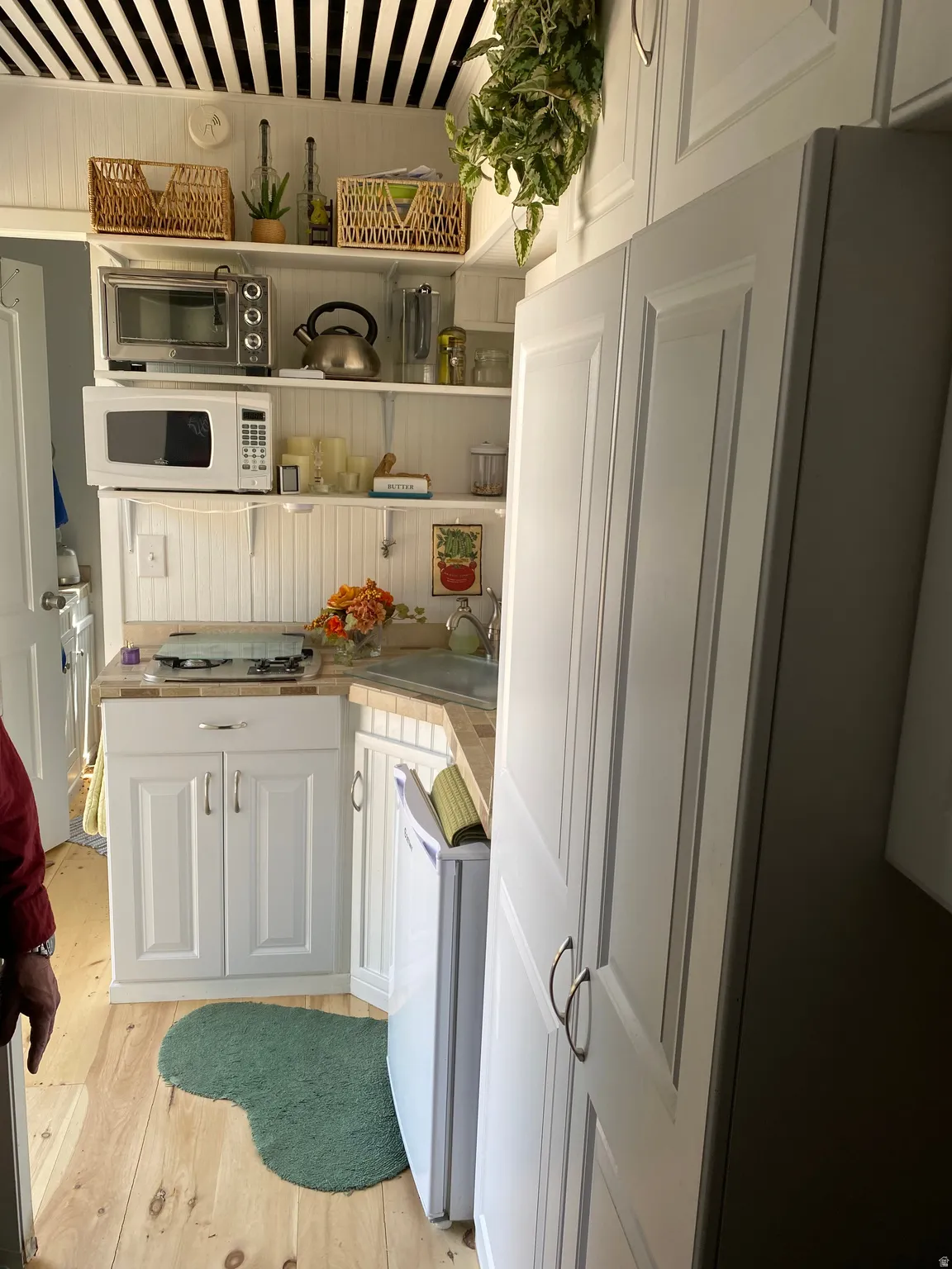 Storage area with a sink