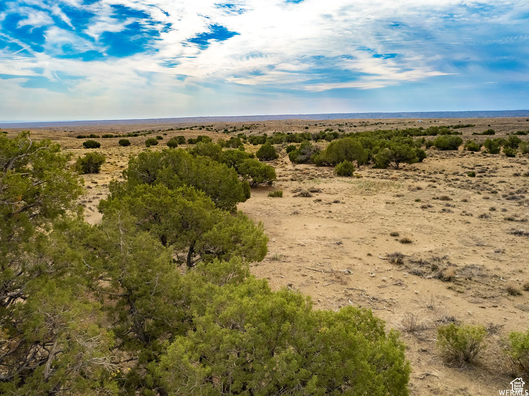 Overview of rural landscape featuring a desert landscape