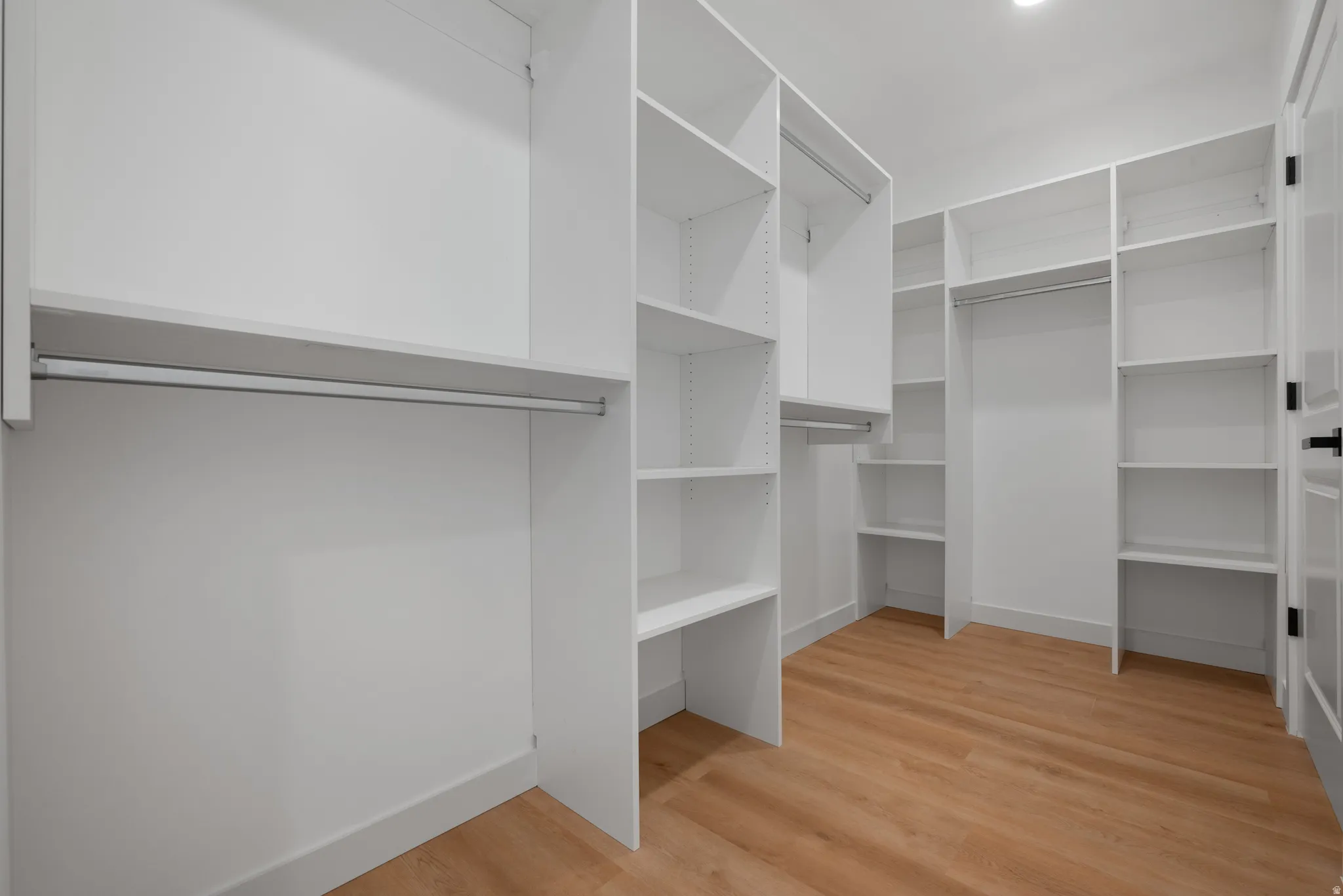 Walk in closet