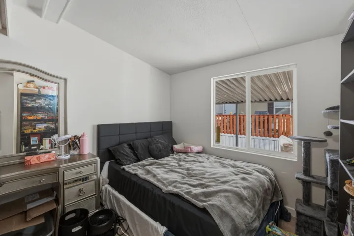 Bedroom featuring a textured ceiling
