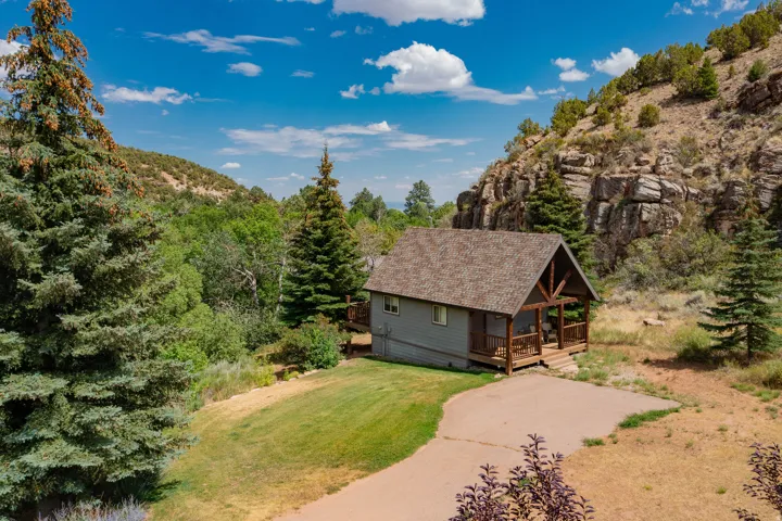 7737 W Sawtooth Cv, Vernal, Utah 84078