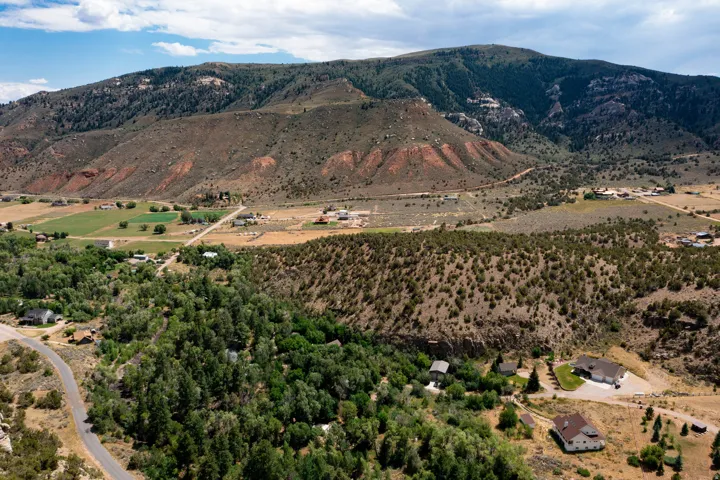 7737 W Sawtooth Cv, Vernal, Utah 84078