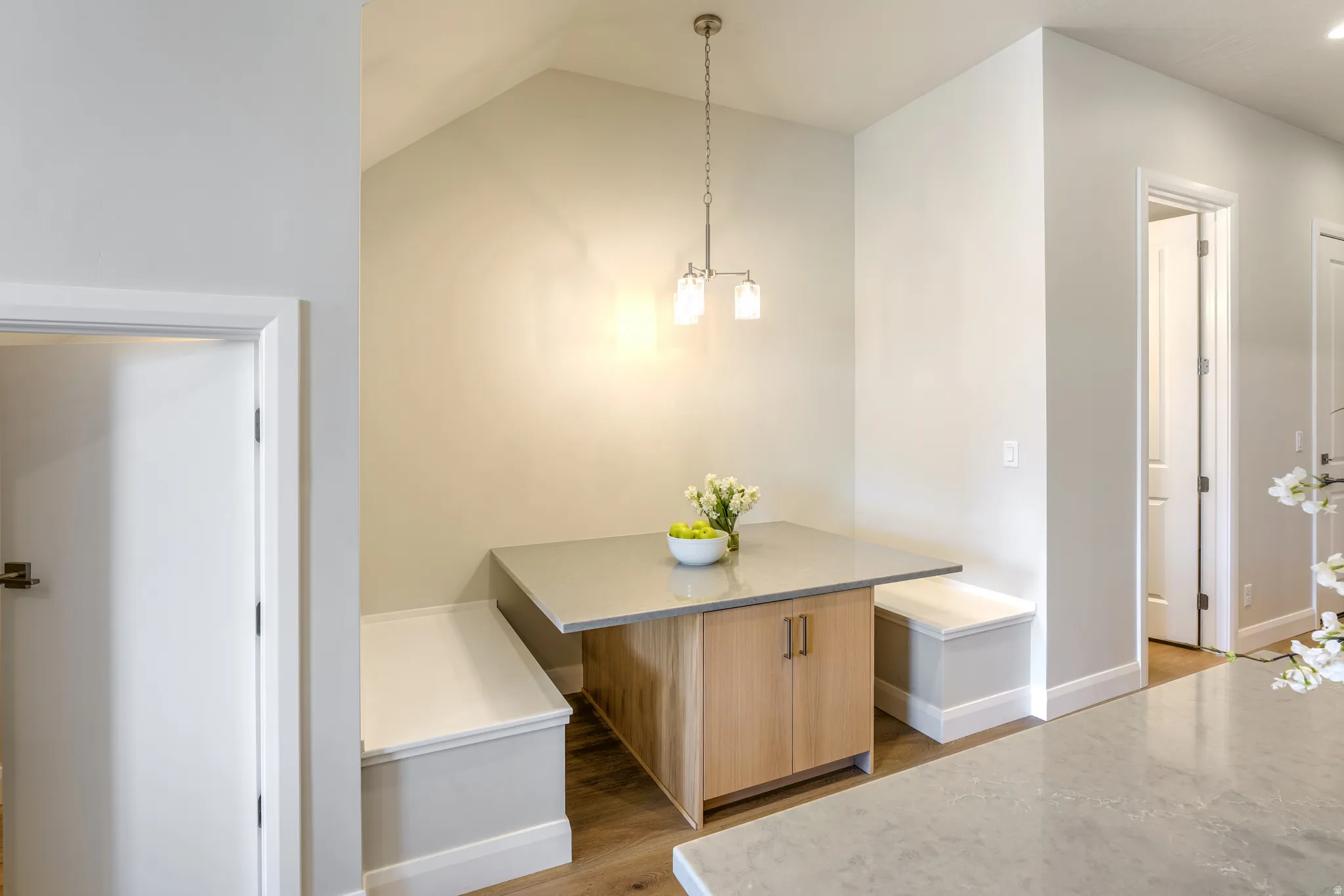 *Photo of a similar unit