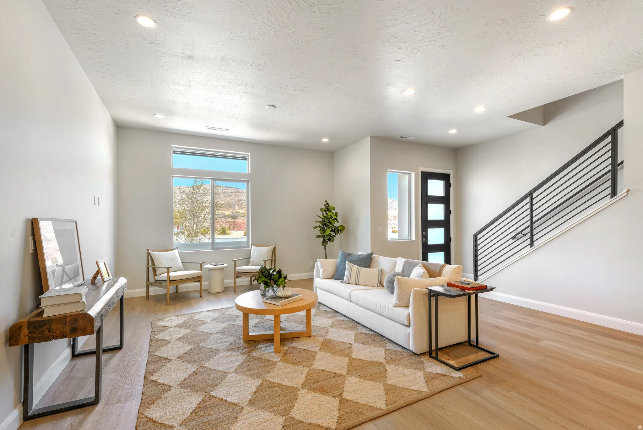 *Photo of a similar unit