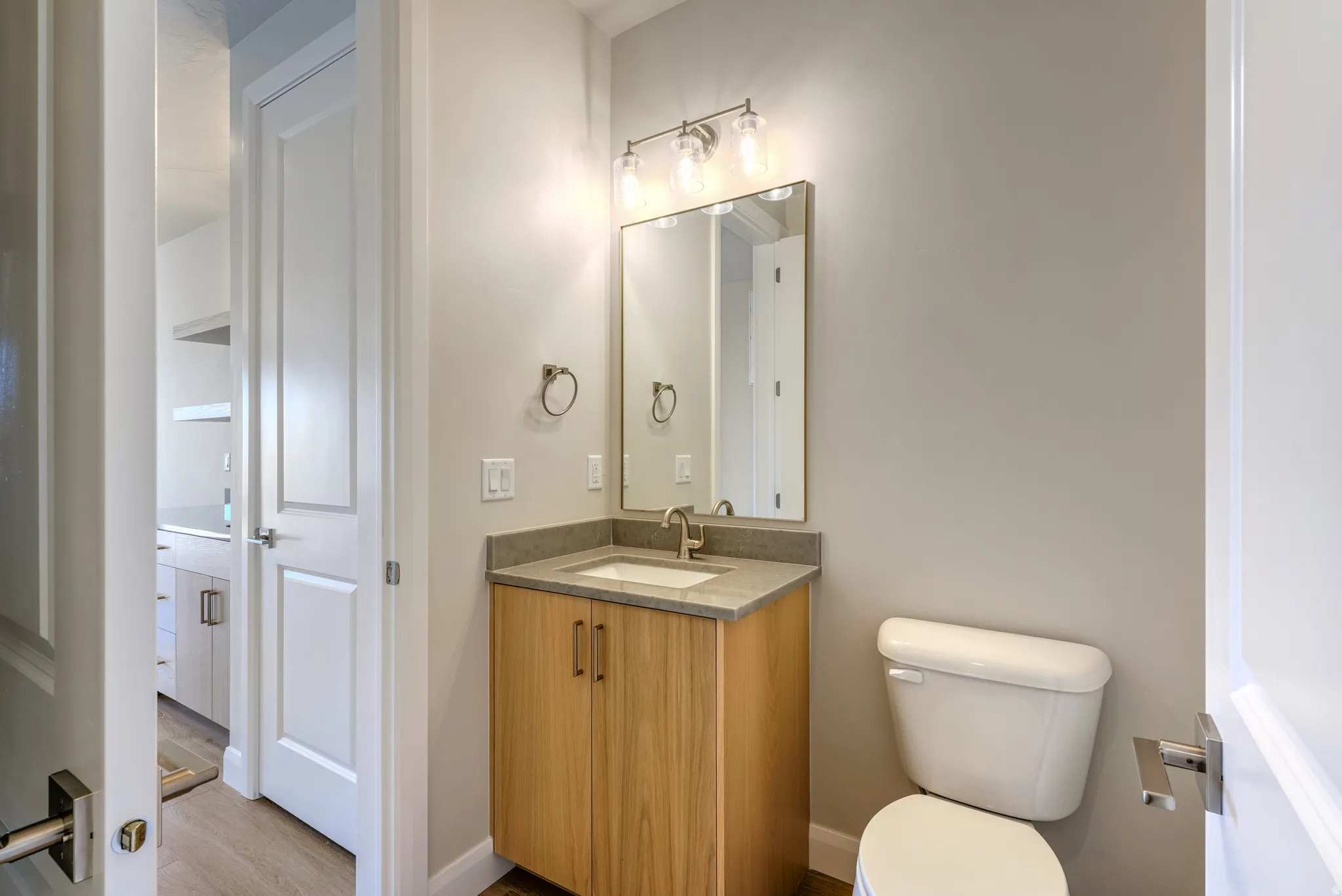 *Photo of a similar unit