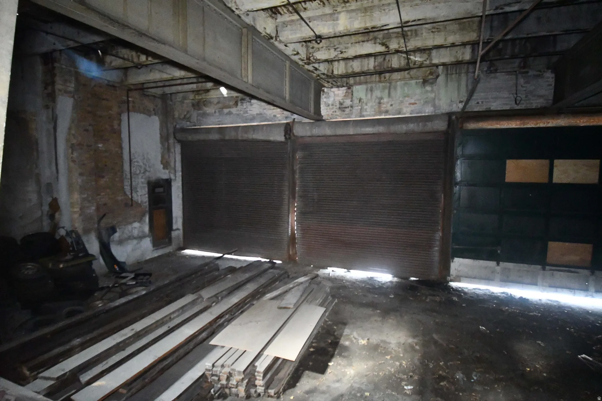 View of miscellaneous room