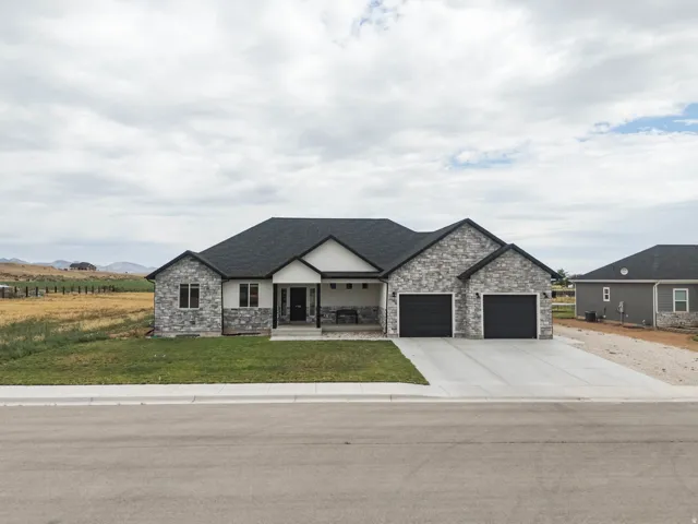 186 W 580 N, Redmond, Utah 84652