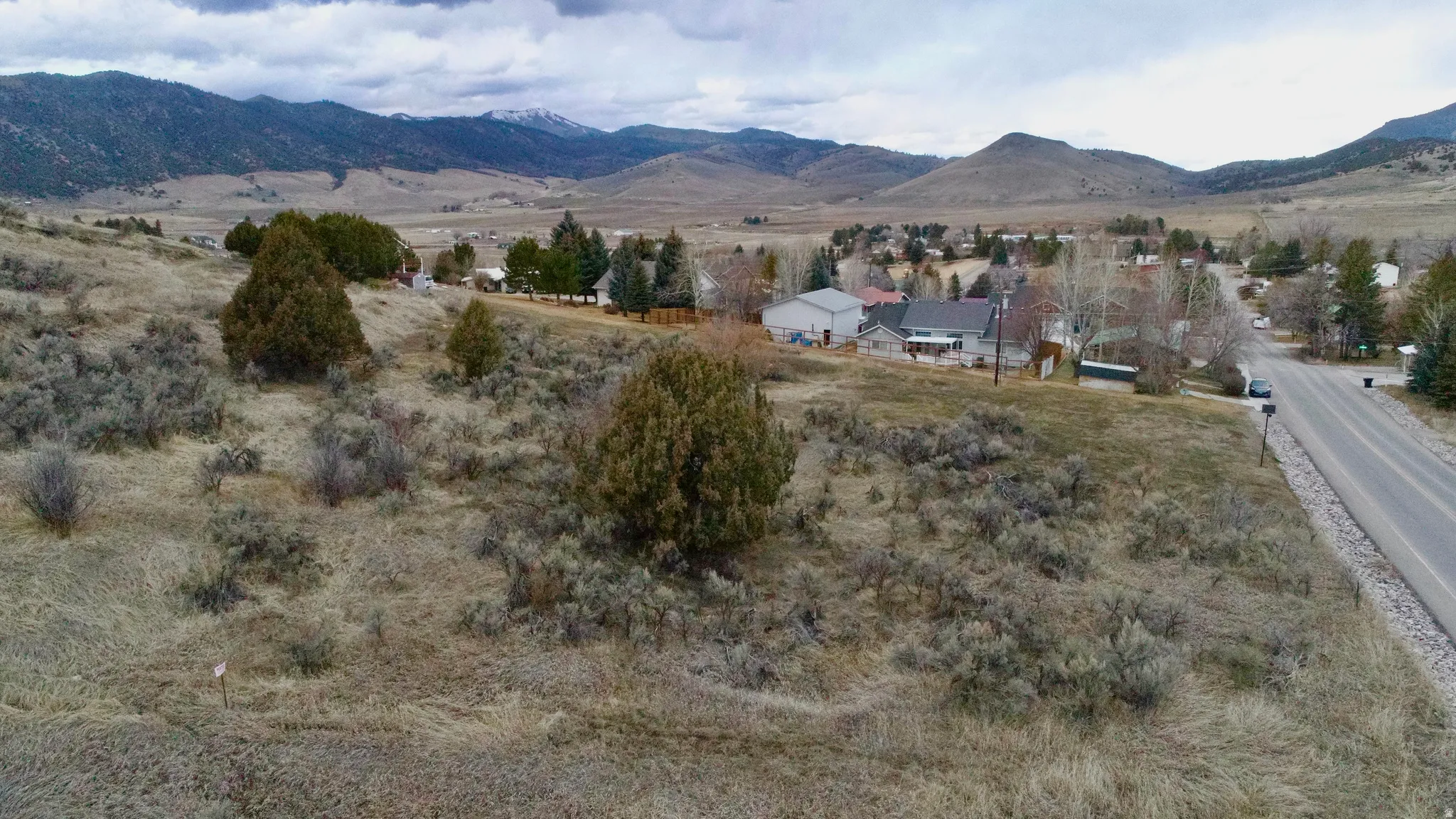 View of mountain background with rural landscape