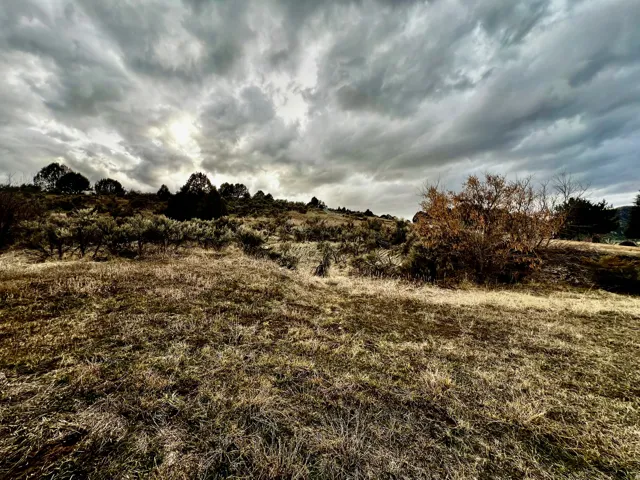 View of local wilderness with rural landscape