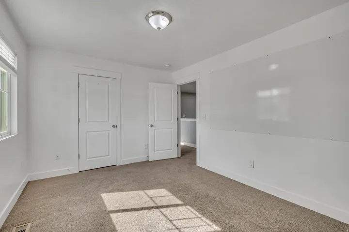 5178 W Hedgerose Dr, Herriman, Utah 84096