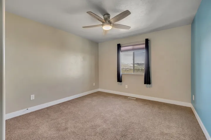 5178 W Hedgerose Dr, Herriman, Utah 84096