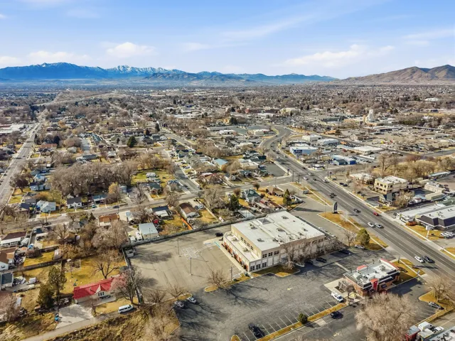 Bird's eye view of a mountainous background