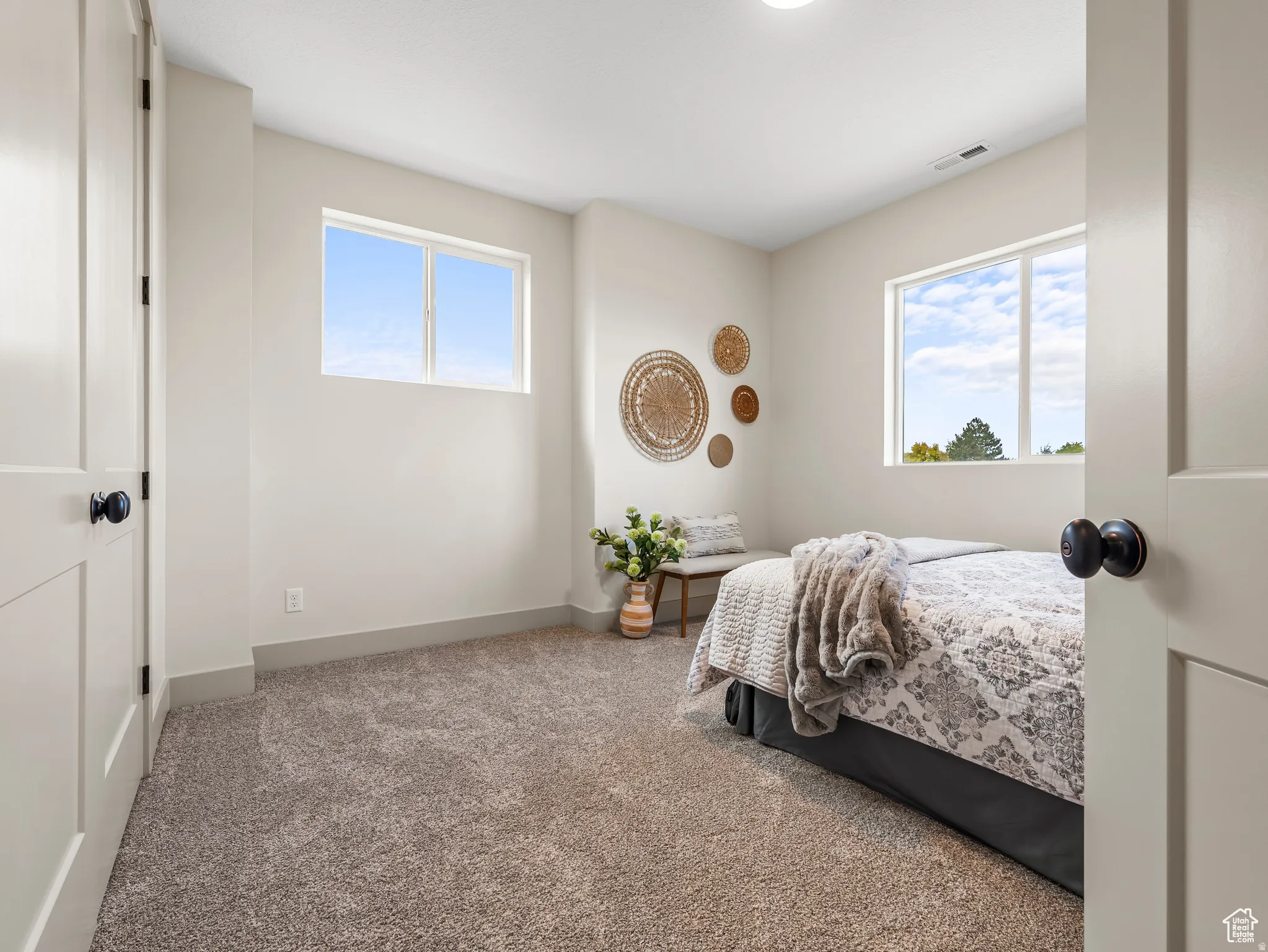 Oversized bedroom with plenty of room for queen or king sized beds