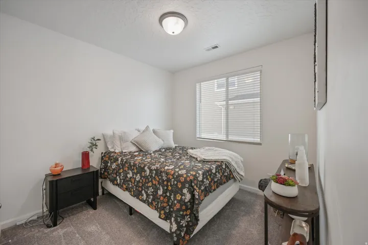 2nd Bedroom.