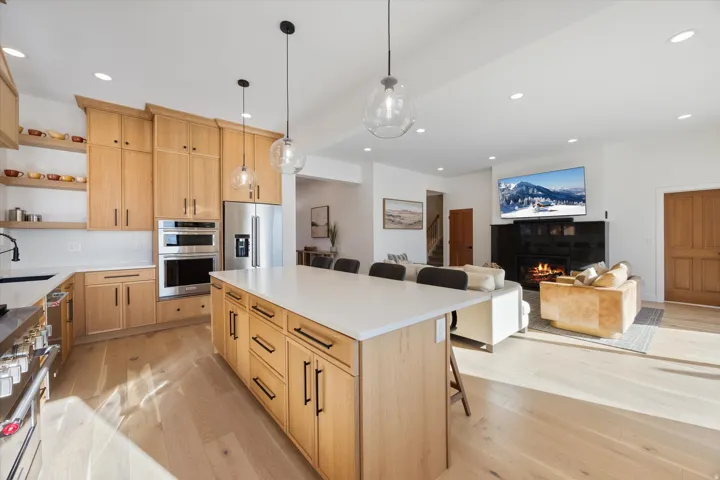 5823 E Elkhorn Dr, Eden, Utah 84310