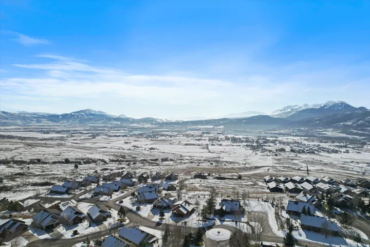 5823 E Elkhorn Dr, Eden, Utah 84310