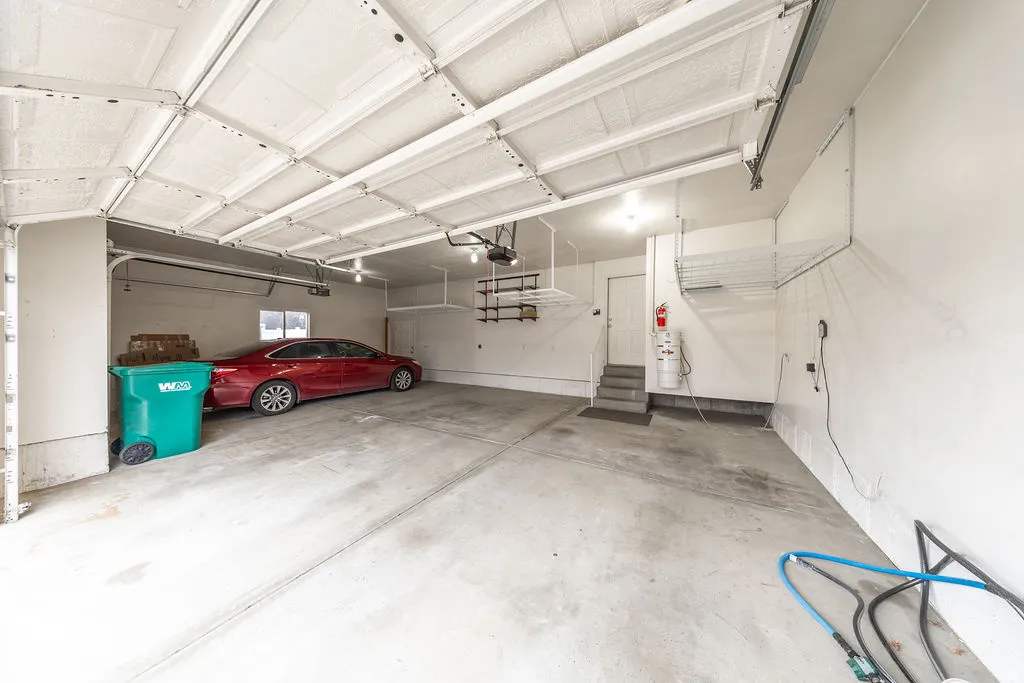 3 Car Garage