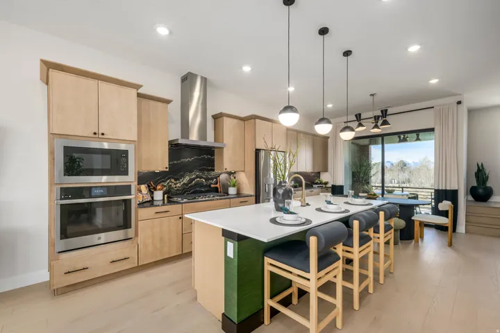 Model images for marketing purposes. Not of actual home. Colors and features may vary.