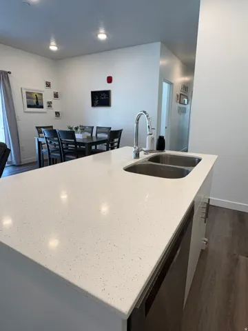 462 W 40 S #203, Providence, Utah 84332