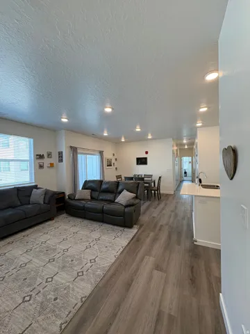 462 W 40 S #203, Providence, Utah 84332